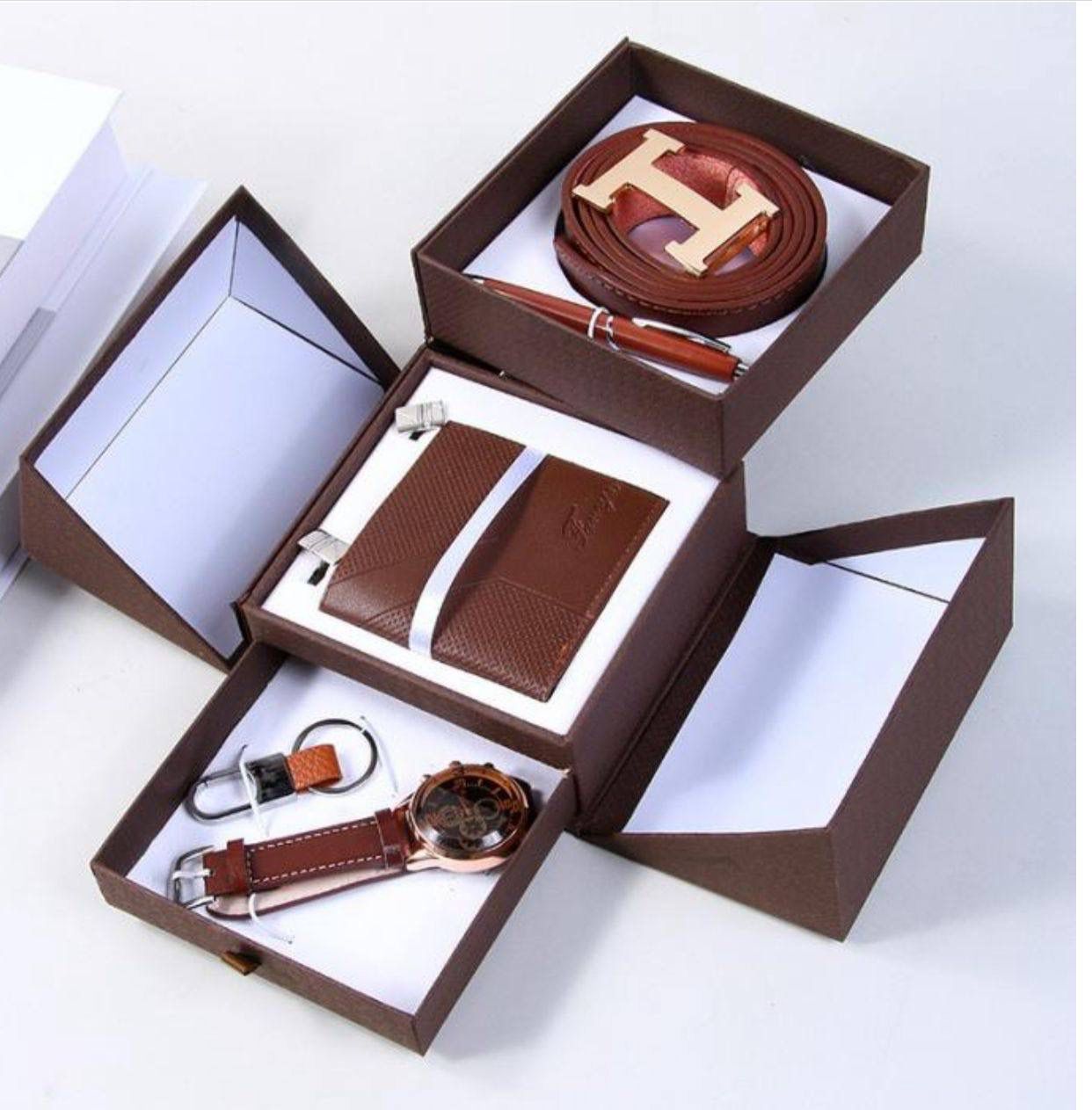 MEN FULL GIFT  PACK