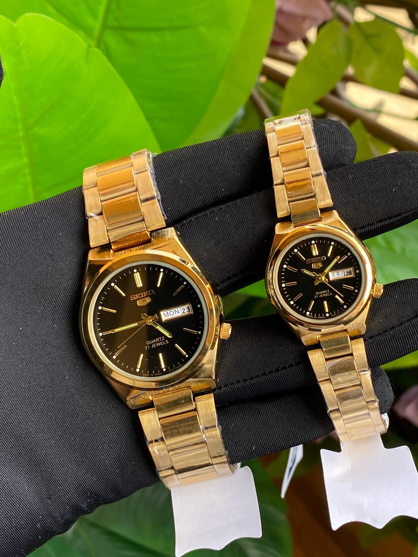 SEIKO  COUPLE WATCHES